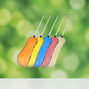 Duster Lambs Wool - Plumero 28"